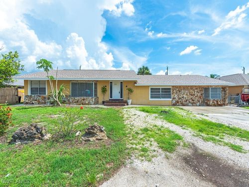 11596 Pawley Ave, BONITA SPRINGS, FL, 34135-5925 | Card Image