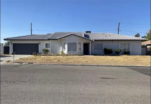 4510 E Cleveland Ave, Las Vegas, NV, 89104-5620 | Card Image
