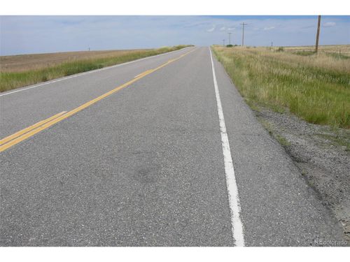 217 N Price Rd, Deer Trail, CO, 80105-8904 | Card Image