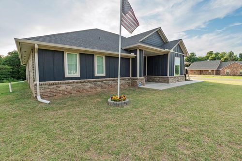 10301 Dove Crossing Rd, Newalla, OK, 74857-6637 | Card Image
