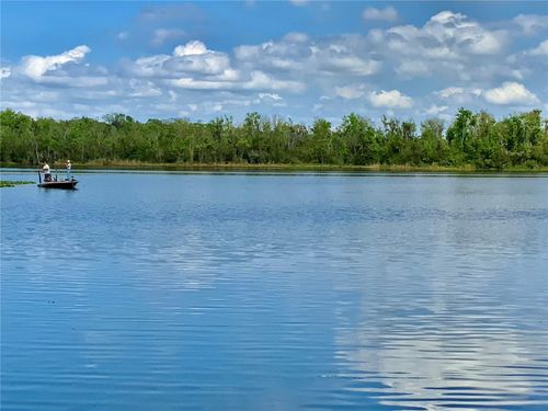 8 Orangewood Dr, Fruitland Park, FL, 34731-6442 | Card Image