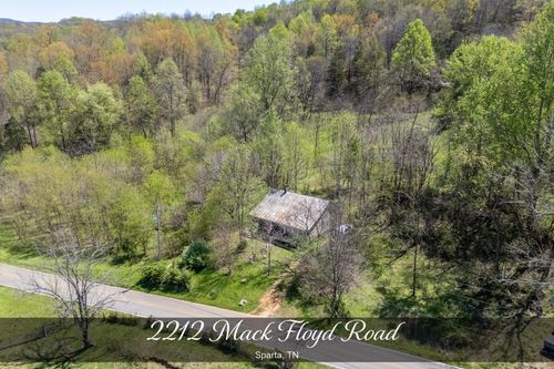 2212 Mack Floyd Rd, Sparta, TN, 38583-2818 | Card Image