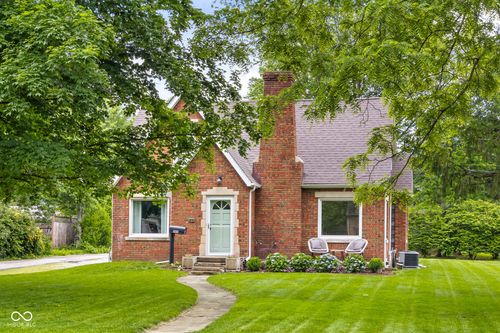 2645 Washington St, Columbus, IN, 47201-3679 | Card Image