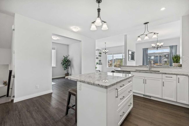 12 Creekstone Cove Sw, House detached with 5 bedrooms, 3 bathrooms and 4 parking in Calgary AB | Image 13