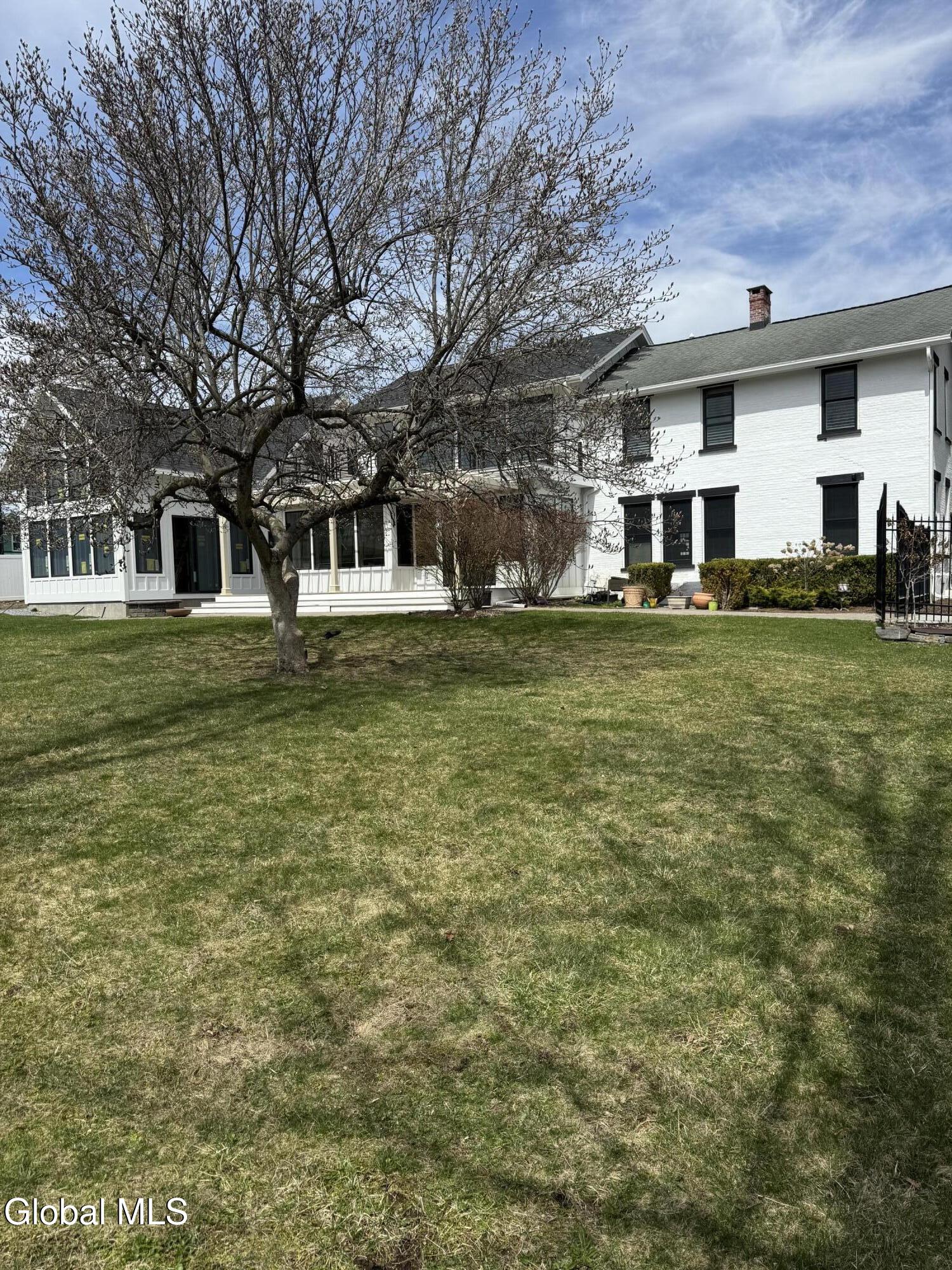 Residential Lease in Saratoga Springs 2