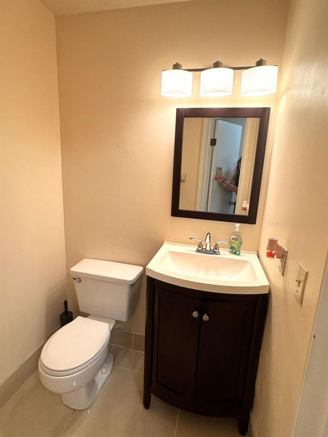 28102 - 3779 Carambola Cir N, Condo with 3 bedrooms, 3 bathrooms and null parking in Coconut Creek FL | Image 10