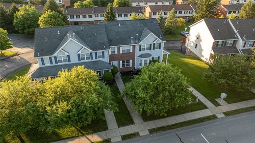 222 Castle Creek Dr, Seven Fields, PA, 16046-7849 | Card Image