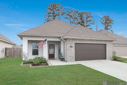9715 Magical Ln, Denham Springs, LA, 70726-7892 | Card Image