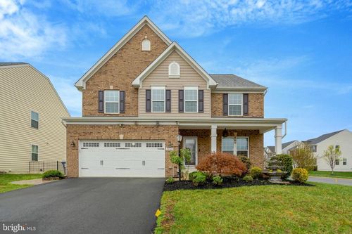 25067 Great Berkhamsted Dr, ALDIE, VA, 20105-6107 | Card Image