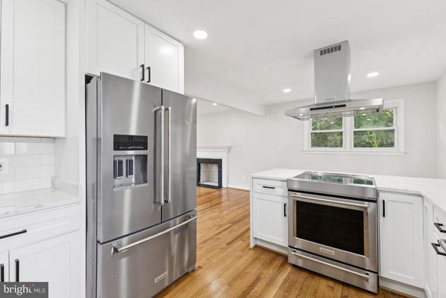 6087 8 Th Pl N, House other with 4 bedrooms, 3 bathrooms and null parking in ARLINGTON VA | Image 8