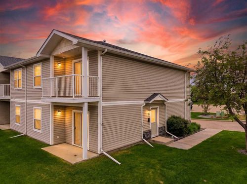 35-20 Jacobs Close, Red Deer, AB, T4P4C9 | Card Image