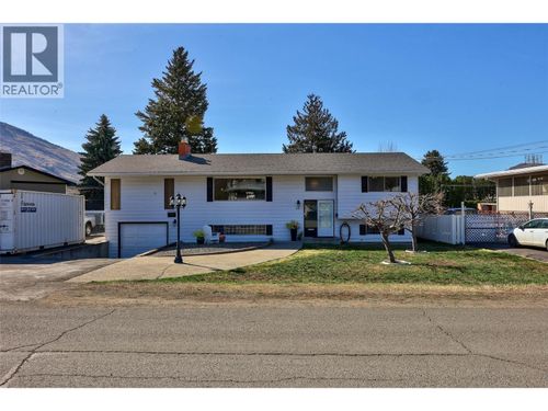 841 Sicamore Drive, Kamloops, BC, V2B6S1 | Card Image