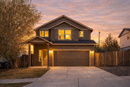 21332 Oconnor Way, Bend, OR, 97701-7163 | Card Image