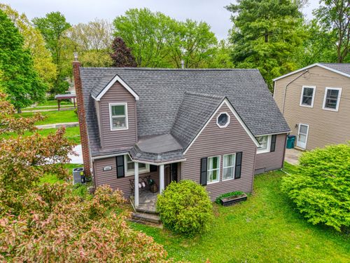 466 Wayland Ave, East Lansing, MI, 48823-3772 | Card Image