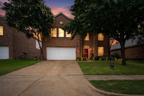 10610 Gleneagles Ln, Rowlett, TX, 75089-8408 | Card Image