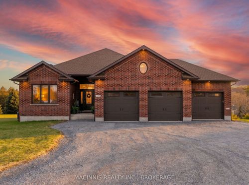 4 Sandstone Court, Frontenac, ON, K0H1H0 | Card Image