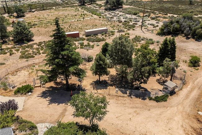 26865 Elizabeth Lake Rd, House other with 2 bedrooms, 2 bathrooms and 2 parking in Lake Hughes CA | Image 71