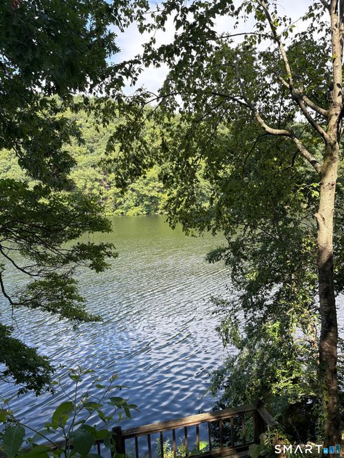 77 Algonquin Trail, Newtown, CT, 06482 | Card Image