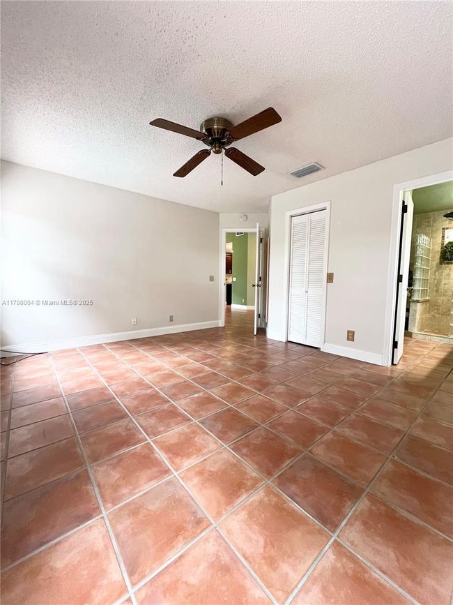 9271 Arborwood Cir, House other with 2 bedrooms, 2 bathrooms and null parking in Davie FL | Image 25