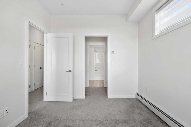 12 - 30 Shawnee Common Sw, Condo with 2 bedrooms, 3 bathrooms and 1 parking in Calgary AB | Image 19