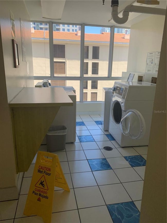 UNIT-405 - 470 3 Rd St S, Condo with 2 bedrooms, 2 bathrooms and null parking in SAINT PETERSBURG FL | Image 21