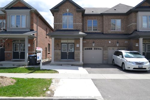 206 Fruitvale Cir, Brampton, ON, L7A5C3 | Card Image