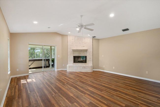 632 Concha Dr, House other with 3 bedrooms, 2 bathrooms and null parking in SEBASTIAN FL | Image 32