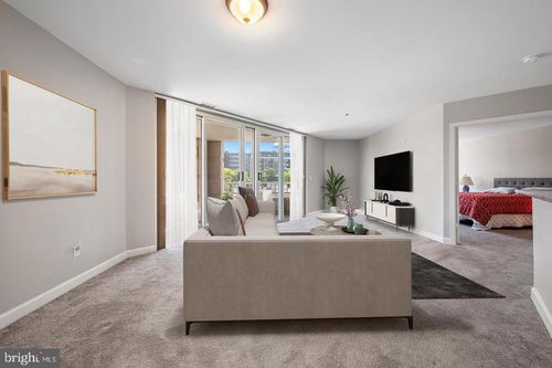 unit-212-100 Harborview Dr, BALTIMORE, MD, 21230-5409 | Card Image