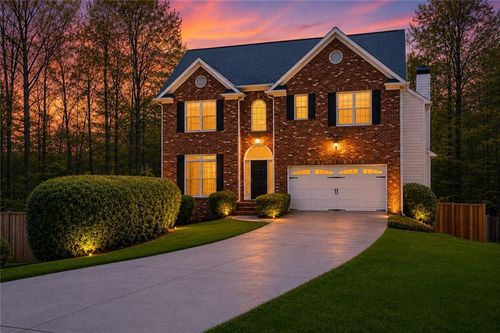 7025 Hampton Bluff Way, Roswell, GA, 30075-6747 | Card Image