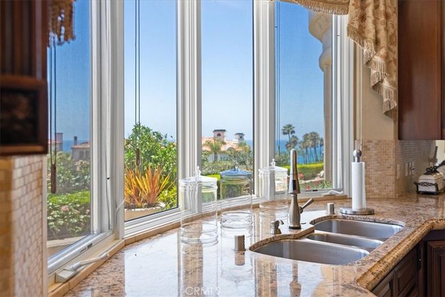 Ocean views from your kitchen sink! | Image 24
