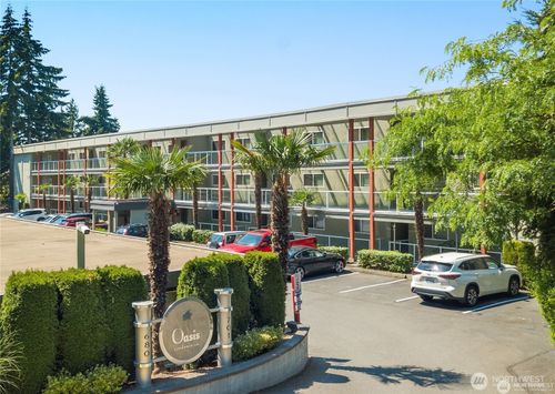 apt-102-701 122nd Ave Ne, Bellevue, WA, 98005-3106 | Card Image