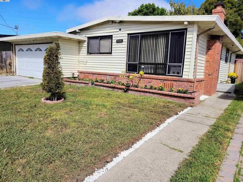 4441 Jana Vista Rd, El Sobrante, CA, 94803-3019 | Card Image
