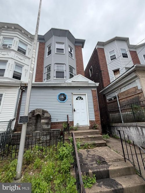 6332 Elmwood Ave, Philadelphia, PA, 19142-3126 | Card Image