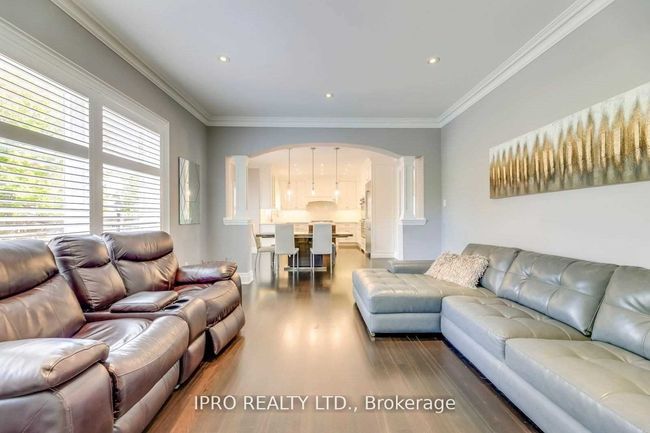 2393 8 Th Line, House other with 4 bedrooms, 4 bathrooms and 2 parking in Oakville ON | Image 17