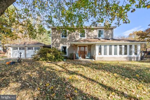 849 Shade Tree Ln, SHENANDOAH JUNCTION, WV, 25442-4707 | Card Image