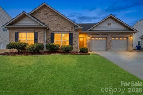 5707 Verducci Ln, Waxhaw, NC, 28173-7128 | Card Image