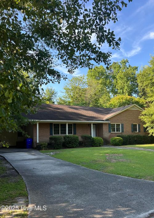 210 Prince Rd, Greenville, NC, 27858-4939 | Card Image