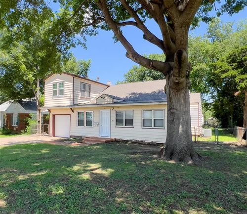 2437 Nw 36th Ter, Oklahoma City, OK, 73112-7513 | Card Image