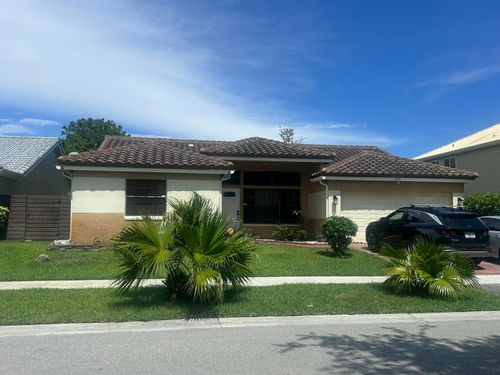 1421 Sw 88th Way, Pembroke Pines, FL, 33025 | Card Image