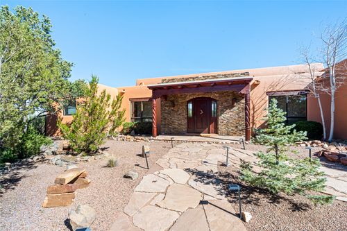 25 Buen Pastor, Santa Fe, NM, 87508-9139 | Card Image