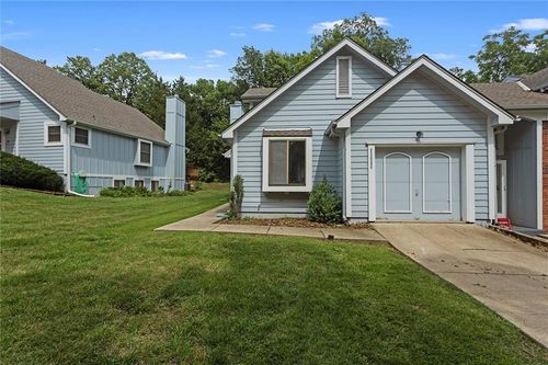 1111 N 84th Ter, Kansas City, KS, 66112-1795 | Card Image