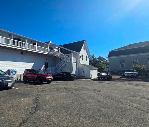 203-153 Portsmouth Ave, Stratham, NH, 03885-2421 | Card Image