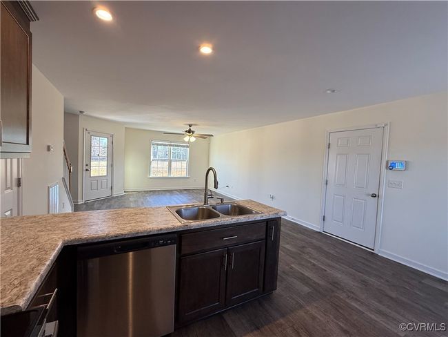 11325 Webb Rd, House other with 5 bedrooms, 4 bathrooms and null parking in Disputanta VA | Image 6