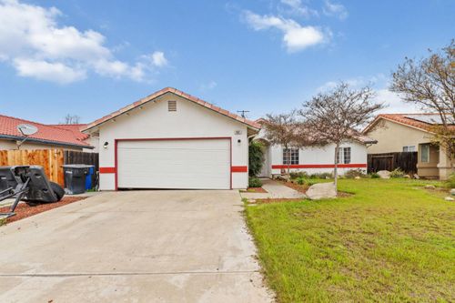 950 Cedarwood St, Hanford, CA, 93230-2301 | Card Image