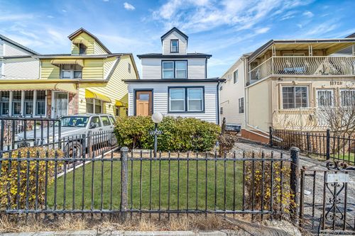 117-21 143rd St, Jamaica, NY, 11436-1218 | Card Image