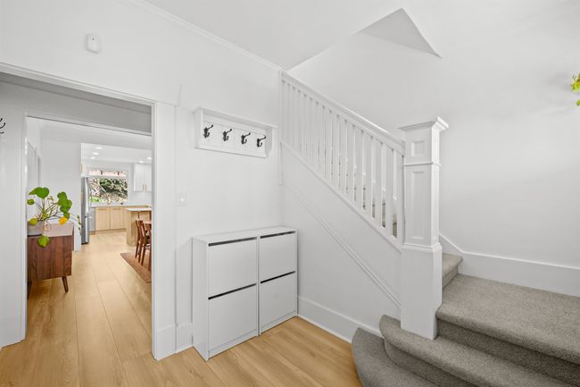 1421 Seventh Ave, House other with 3 bedrooms, 2 bathrooms and null parking in New Westminster BC | Image 7