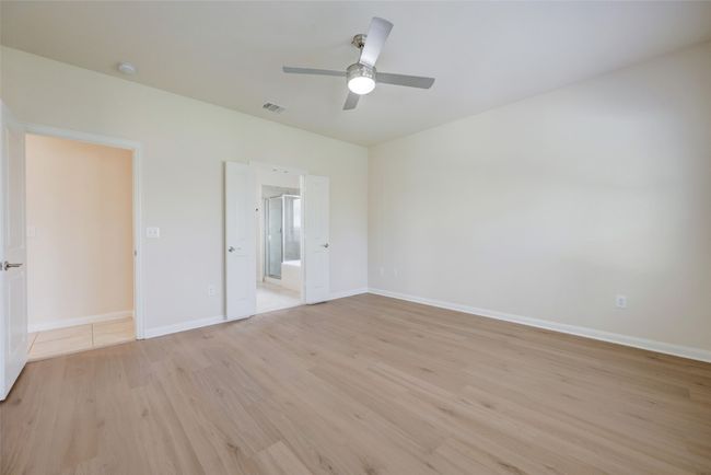 10005 Deer Chase Trl, House other with 4 bedrooms, 3 bathrooms and 4 parking in Austin TX | Image 23