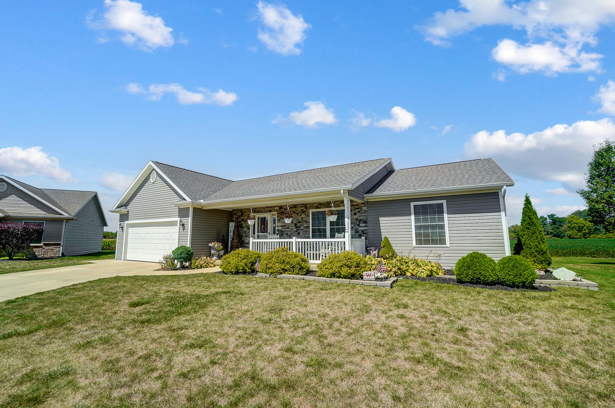 Kyle Dr, Wapakoneta, OH 45895