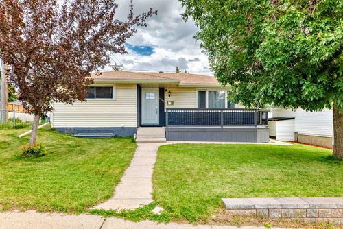 6048 Dalgetty Drive Nw, Calgary, AB, T3A1J3 | Card Image