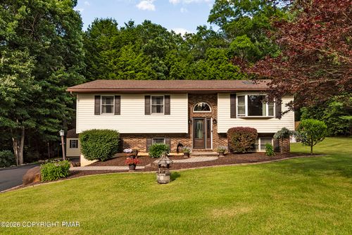 1220 Silver Fox Dr, Kresgeville, PA, 18333-7716 | Card Image